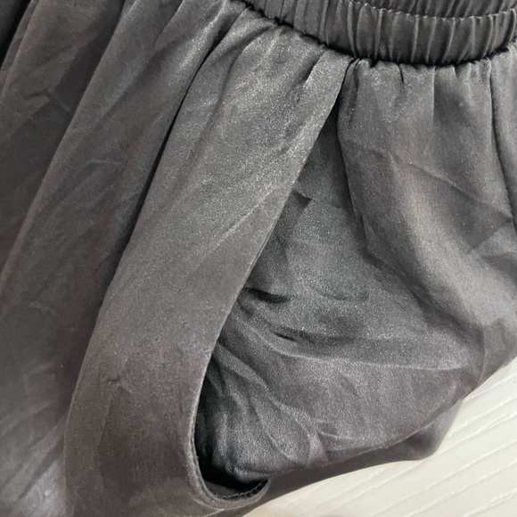 AMANDA UPRICHARD Jumpsuit Black Silk Revolve Pockets Size Medium new revolve - Picture 5 of 9